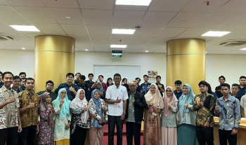 Tahniah diucapkan kepada Prof. Madya Dr. Ramadhansyah Putra Jaya, Fakulti Teknologi Kejuruteraan Awam, UMPSA di atas lantikan sebgai Visiting Professor di Universitas Negeri Padang, Indonesia
